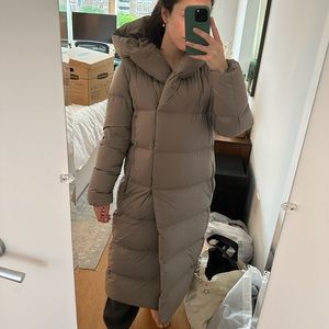 Aritzia Duvet Puffer